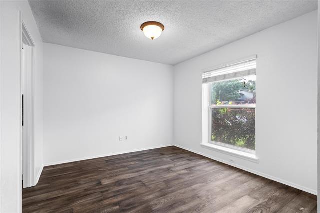 Building Photo - 222 Wildfire Dr