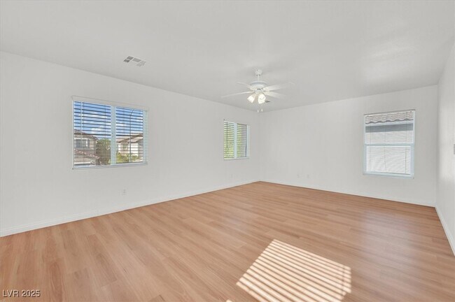 Building Photo - 6333 Sycamore Grove Ct