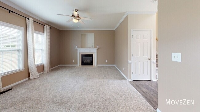 Building Photo - 2916 Hayward Ct