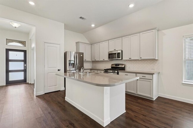 Building Photo - 4610 Cedar Butte Ln