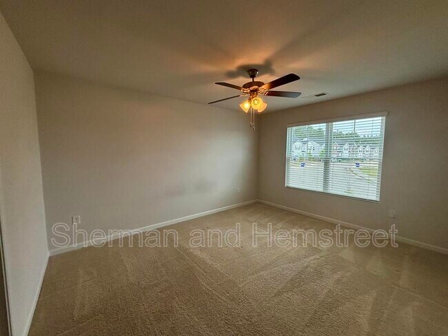 Building Photo - 934 Quaint Parish Cir