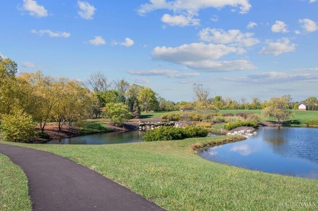 Building Photo - 108 Old Pond Rd