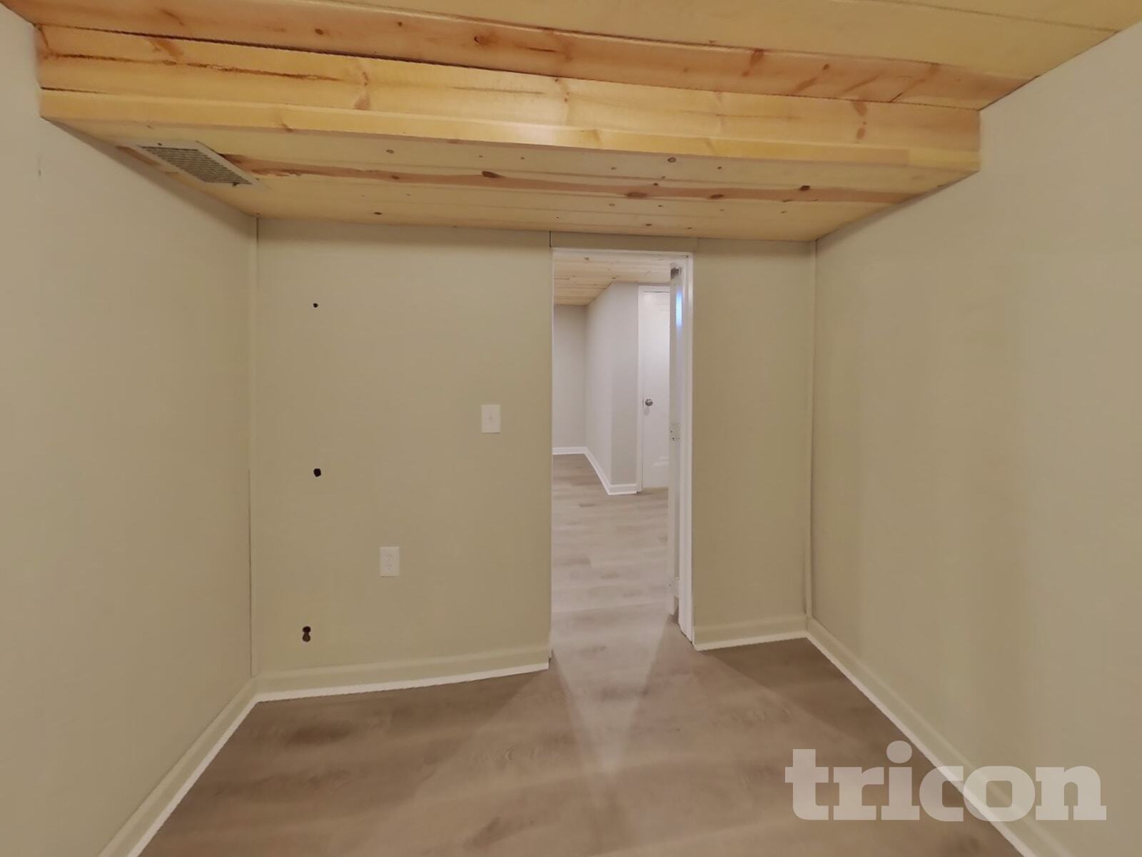 Building Photo - 1116 NE 10 St