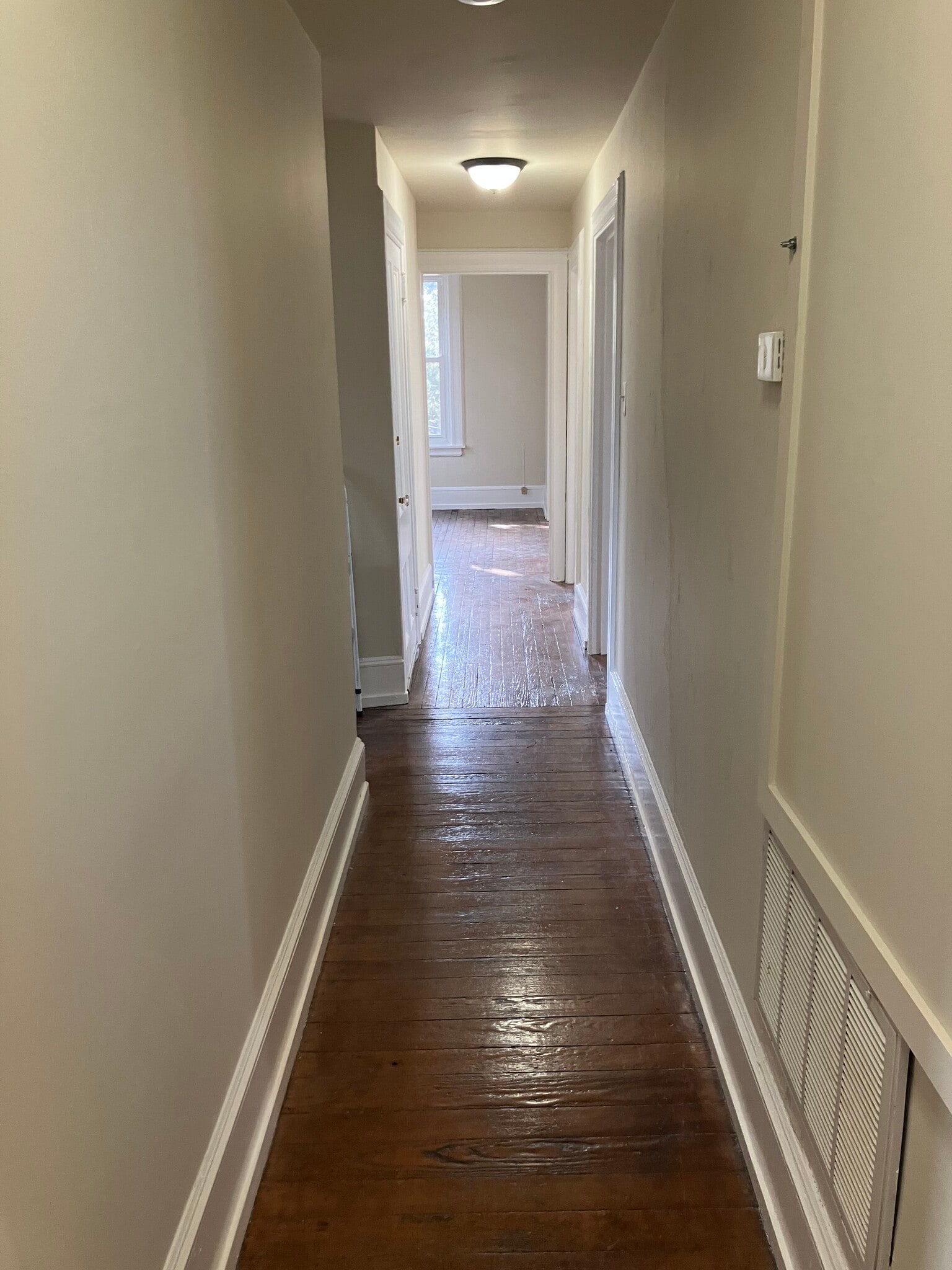 Hallway - 1511 Spring Ave