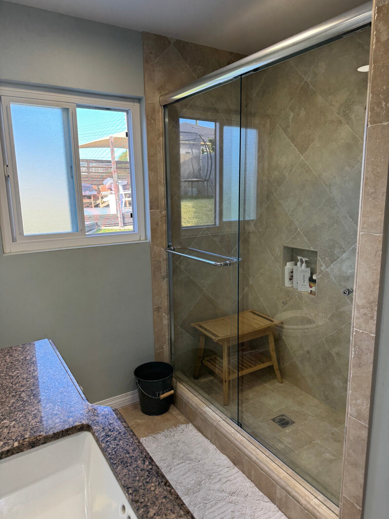 Building Photo - 1606 W 22nd St