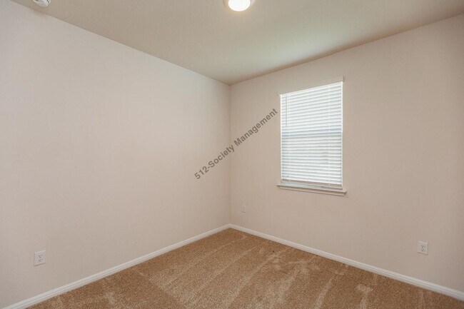 Building Photo - 108 Finley Rae Dr