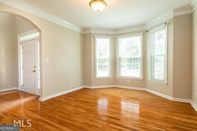 Building Photo - 225 Heritage Lake Dr