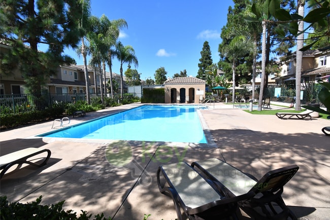 Building Photo - Carmel Valley | Palermo–Carmel Del Mar Tow...