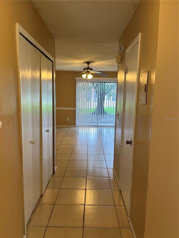 Building Photo - 11747 Whitewing Ct