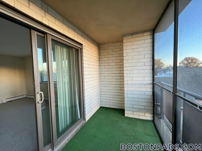 Building Photo - 385 Massachusetts Ave