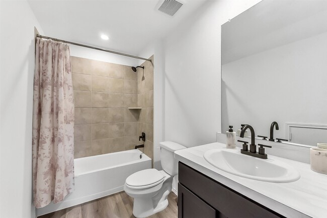 Building Photo - 14816 Crimson Peak Ln