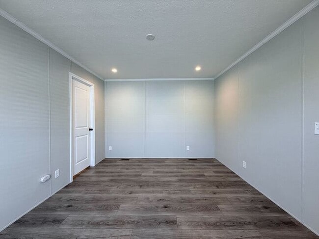 Building Photo - 52780 S Zacharias Ct