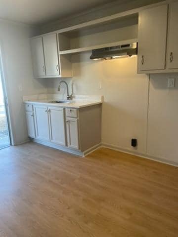 Building Photo - 2520 16th Ave