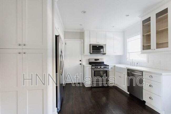 Building Photo - 36 Sheridan Dr NE