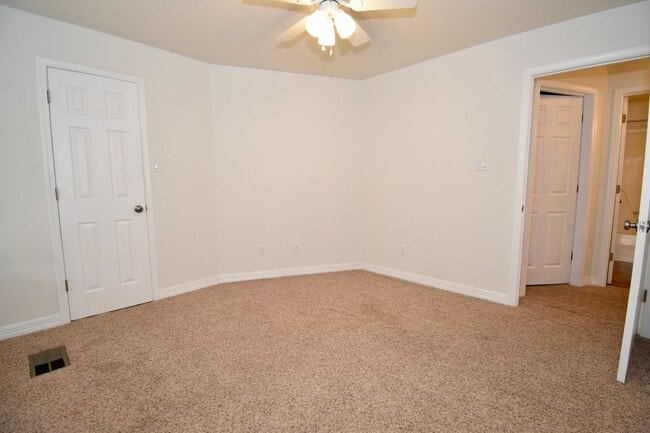 Building Photo - 3 Bed, 2 Bath Home in Ruston