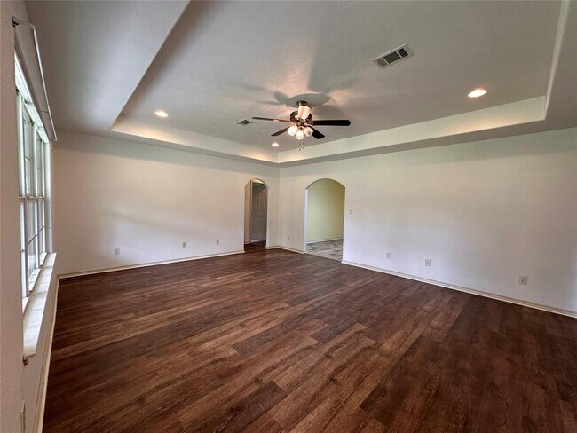 Building Photo - 6143 FM 3081