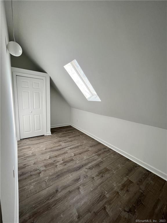 Building Photo - 113 Kneen St