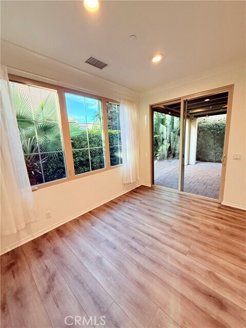 Building Photo - 53 Rockcress