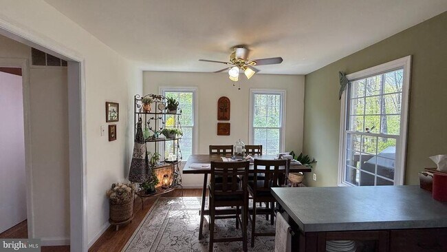 Building Photo - 11951 Heathcote Ct