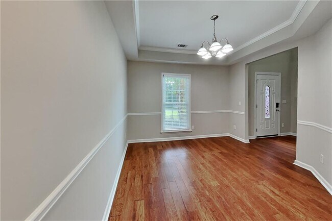 Building Photo - 1240 Cedar Brook Dr NE