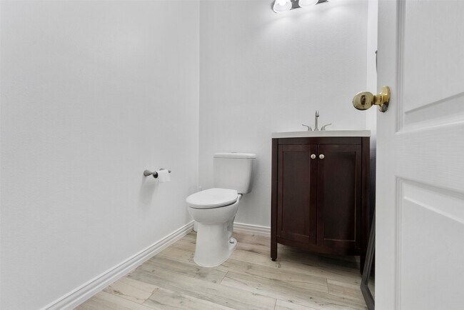 Building Photo - 2610 Cypress Springs Dr