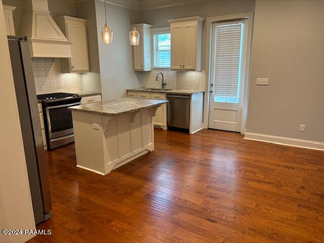 Building Photo - 113 Croft Row