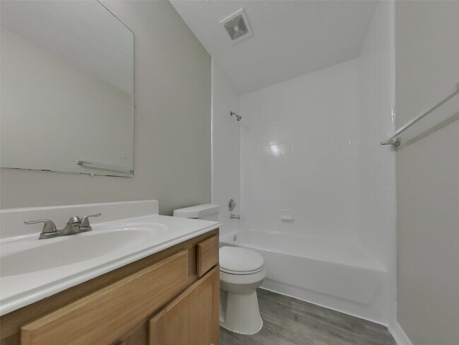Building Photo - 24307 Hard Wood Dr