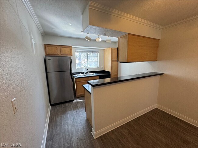 Building Photo - 2750 S Durango Dr