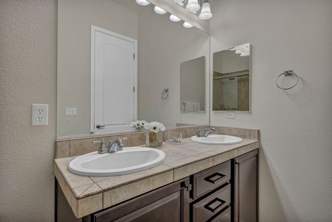 Building Photo - 6328 Windy Meadow Dr