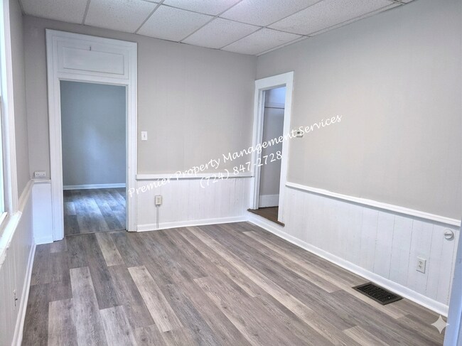 Building Photo - 1521 4th Ave