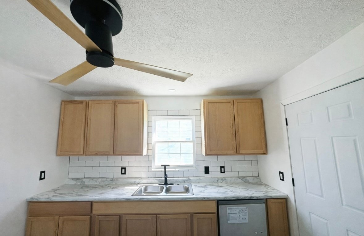Building Photo - 3007 Wade Ave