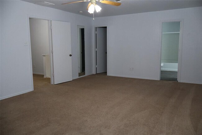 Building Photo - 5204 Mathra Dr