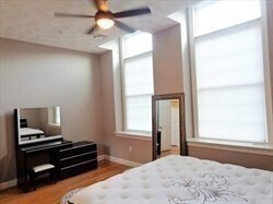 Building Photo - 215 Harvard St