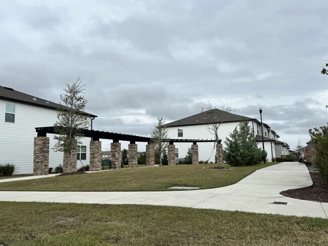 Building Photo - 5941 Piney Shrub Pl