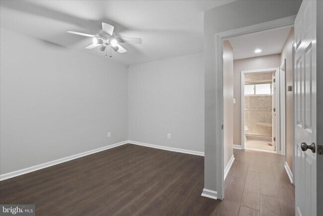 Building Photo - 5202 Garner St