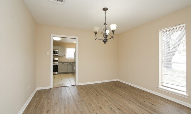 Building Photo - 6406 Ashton St