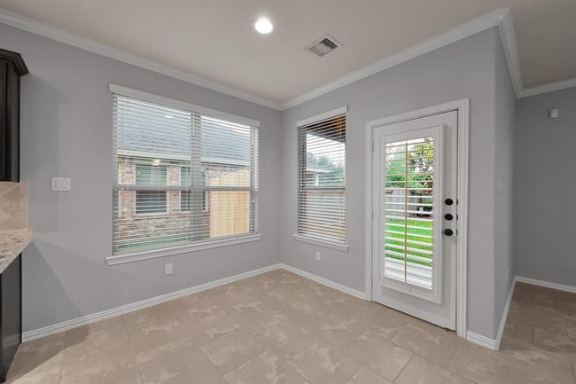 Building Photo - 31719 Dover Oaks Ln