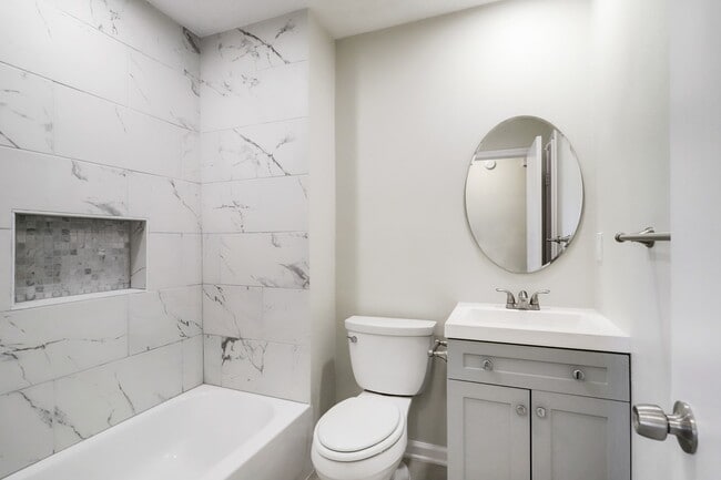 Building Photo - 6906 Soledad Dr