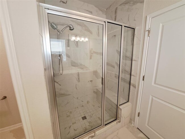 Building Photo - 309 Toddy Wy