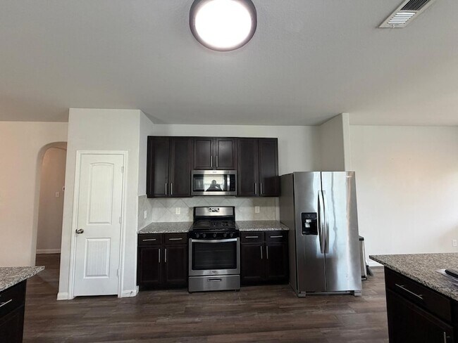 Building Photo - 25048 Adams Canyon Dr
