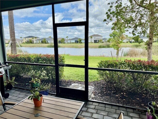 Building Photo - 17876 Woodland Ct