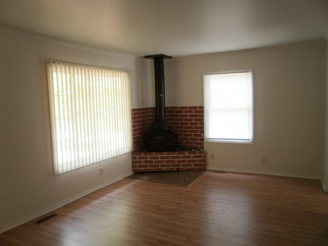 Building Photo - 141 Millview Ave