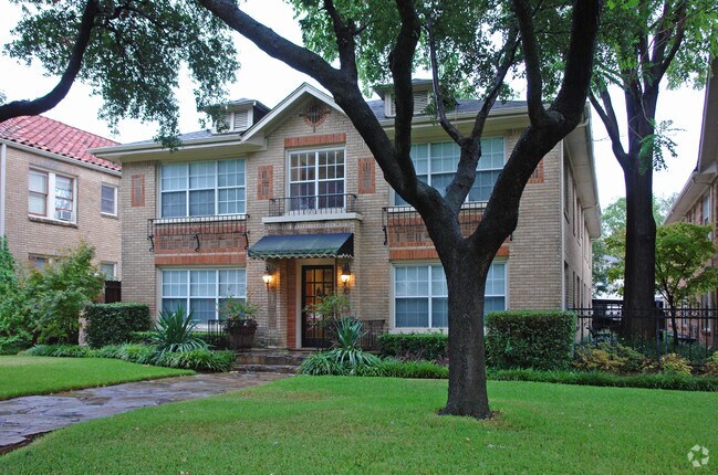 Building Photo - 5740 Marquita Ave