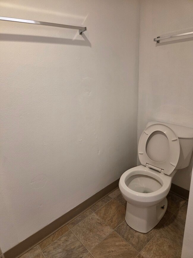 Building Photo - Stonecreek Park Condominiums