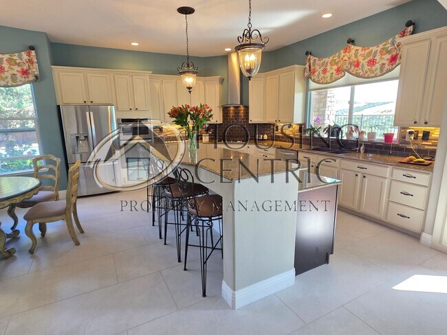 Building Photo - Serrano Executive 4bd/4.5ba Executive Home with Pool, Spa & 4-Car Garage!