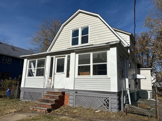 Primary Photo - Section 8 Accepted: Affordable 3 Bed, 1 Ba...