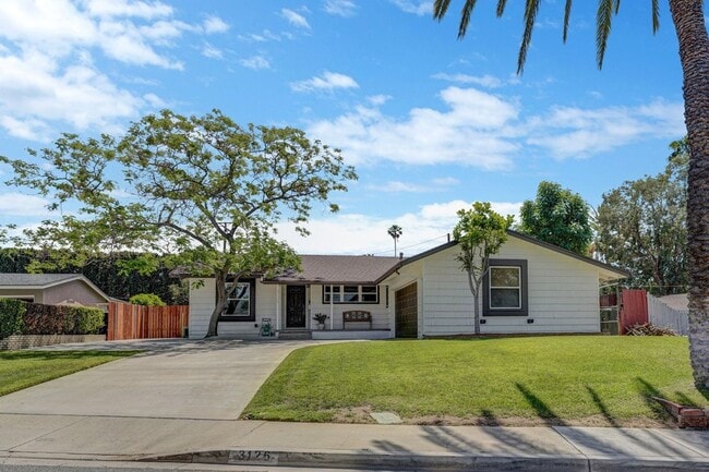 Building Photo - House for Rent- 4 bedrooms 2 baths, within...