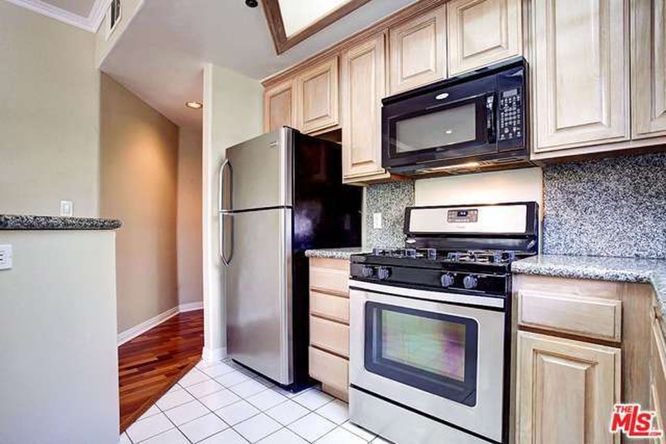 Building Photo - 3603 Dunn Dr