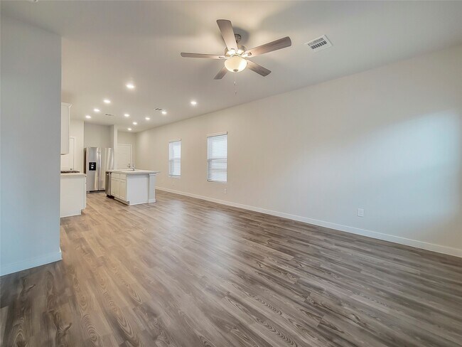 Building Photo - 16983 Pandora Wy