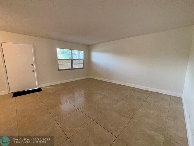 Building Photo - 1401 SW 134th Way